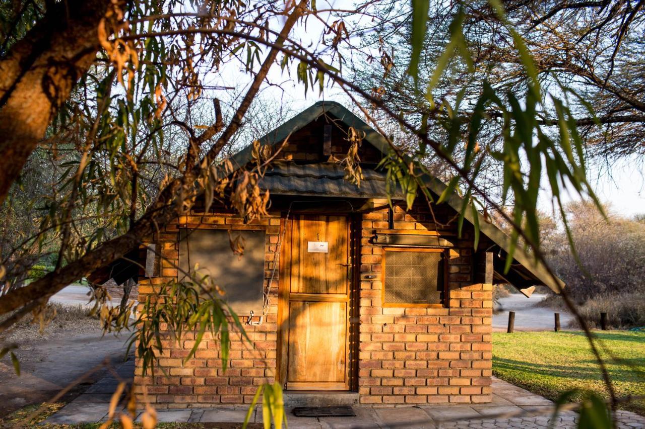 Woodlands Stop Over And Lodge Francistown Exterior foto