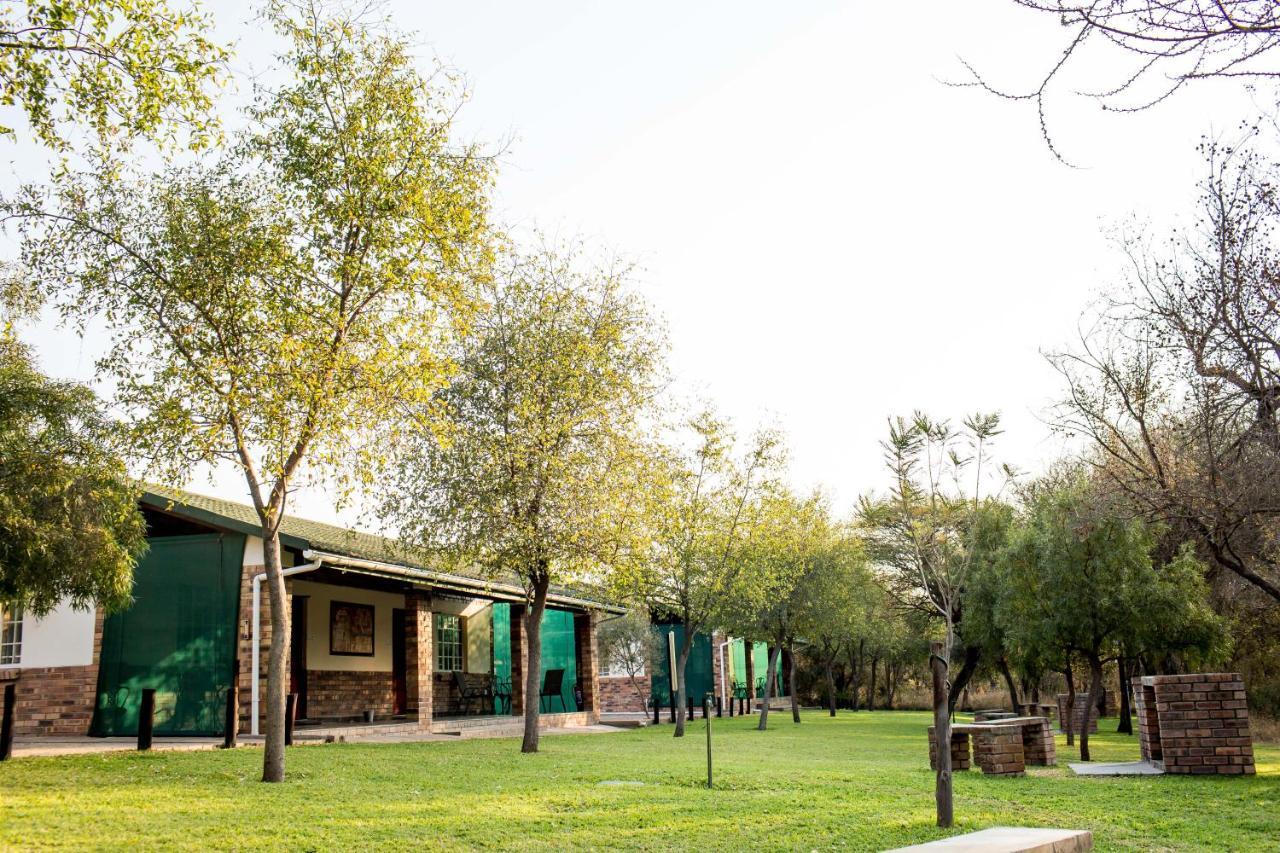 Woodlands Stop Over And Lodge Francistown Exterior foto